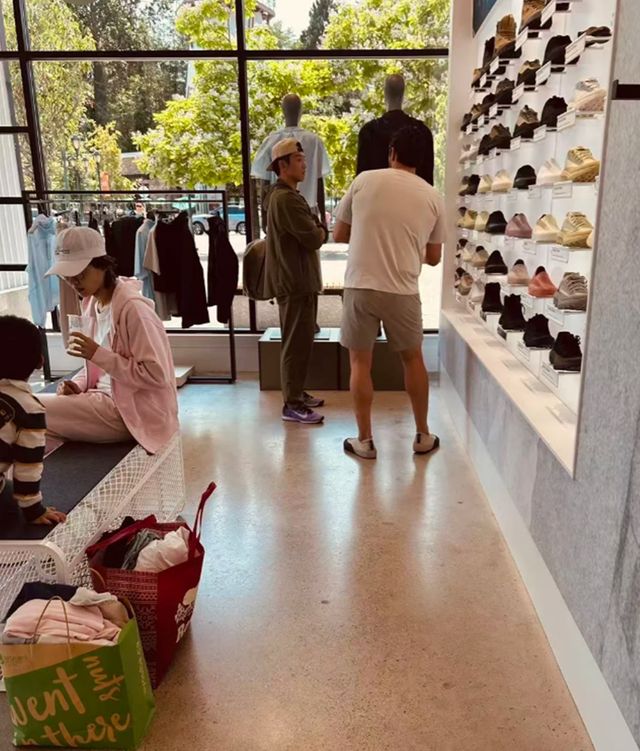 饭都快吃不起,还劝交社保?底层真相,被全网刻意隐瞒